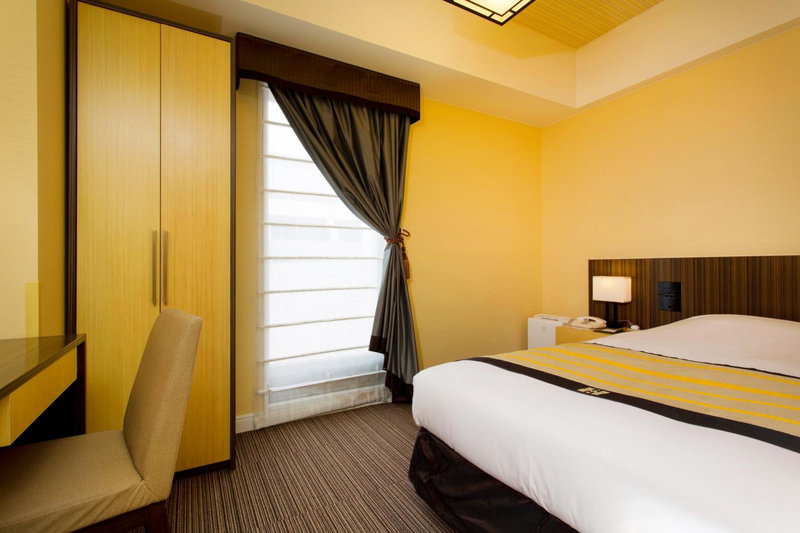 Hotel Monterey Hanzomon, Tokyo, Japan