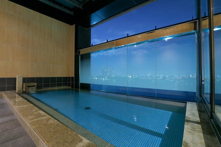 THE SINGULARI HOTEL & SKYSPA at UNIVERSAL STUDIOS JAPAN, Amagasaki, Japan