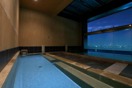 THE SINGULARI HOTEL & SKYSPA at UNIVERSAL STUDIOS JAPAN, Amagasaki, Japan
