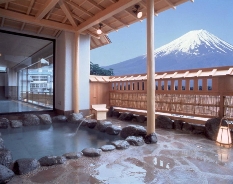 Fujikawaguchiko Onsen Konanso, Fujiyoshida, Japón