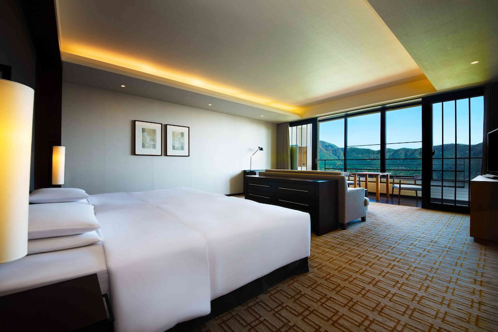 Hotel · Hyatt Regency Hakone Resort and Spa, Yugawara