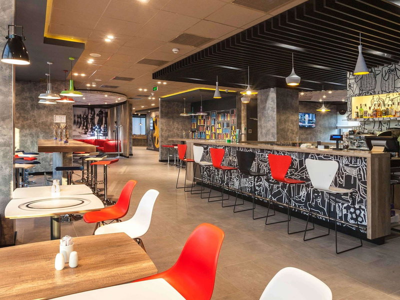 ibis Kyiv Railway Station, Киев, Украина