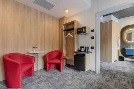 IQ Hotel, Киев, Украина