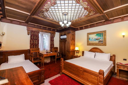 Brilant Antik Hotel, Tirana, Albania