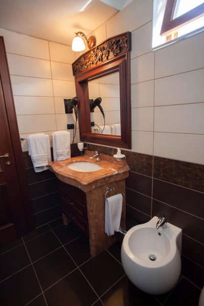 Brilant Antik Hotel, Tirana, Albania