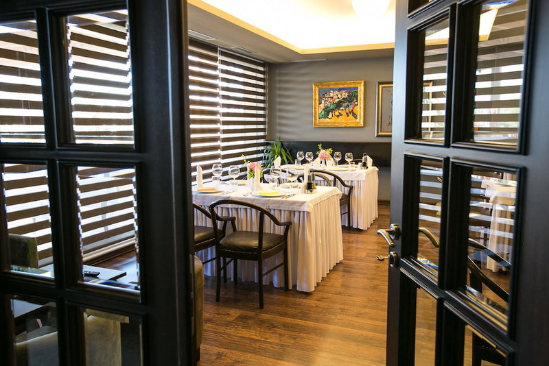 Hotel Victoria, Tirana, Albania