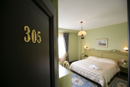 Hotel Victoria, Tirana, Albania