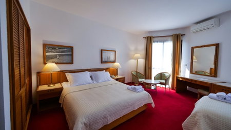 Chateau Linza Resort, Tirana, Albania