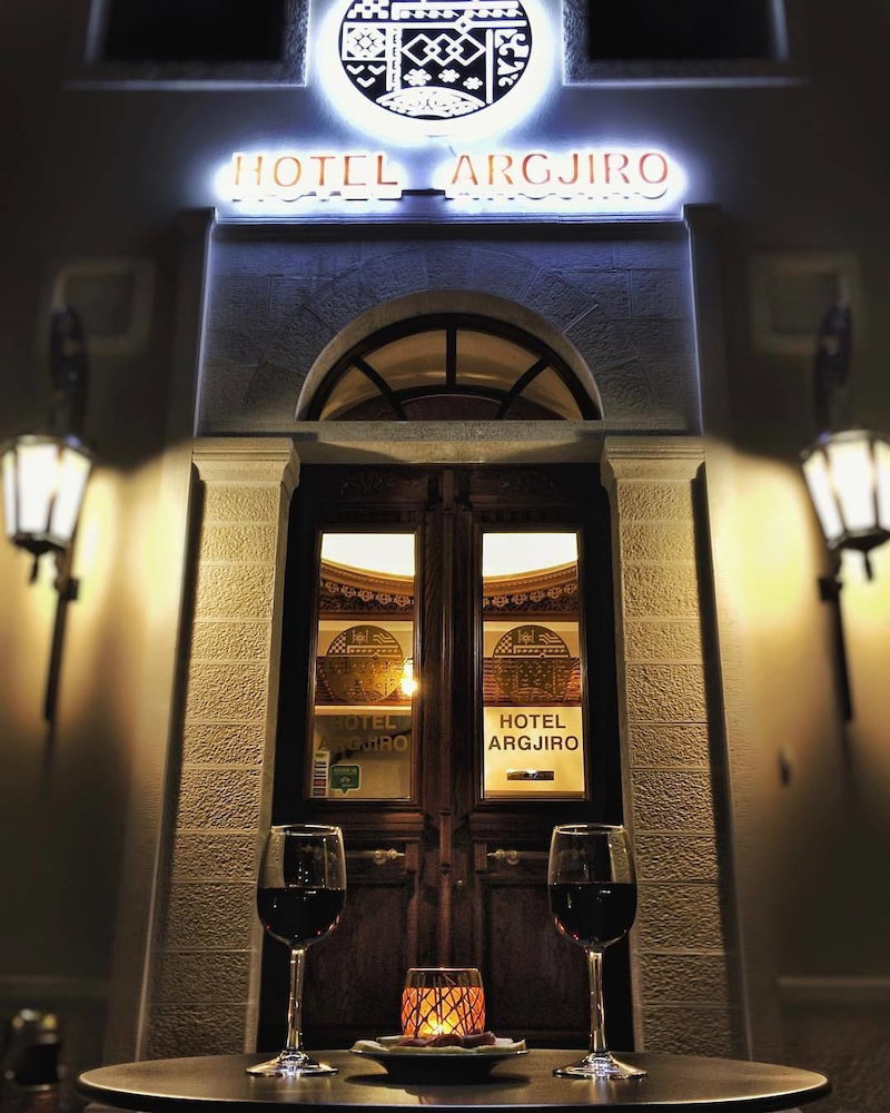Hotel Argjiro, Albania