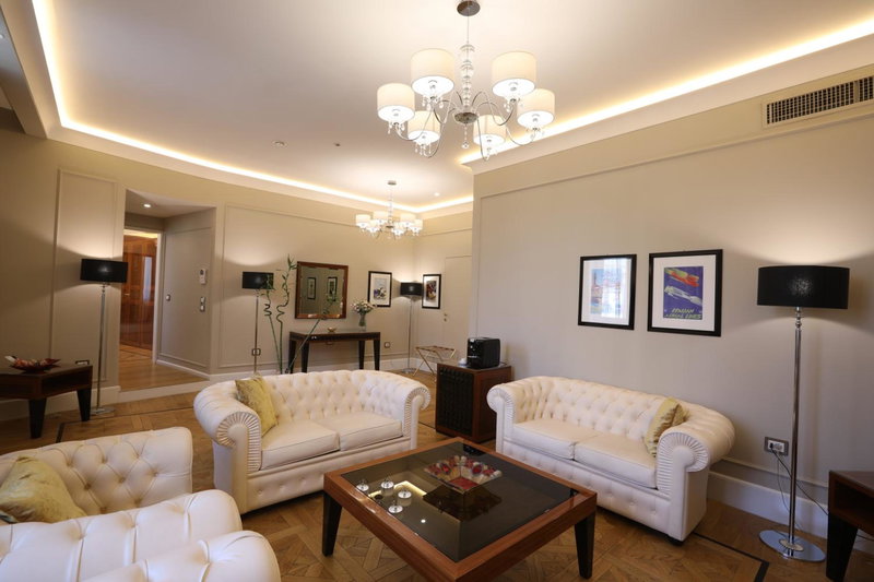 Grand Hotel Yerevan - Small Luxury Hotels of the World, Yerevan, Arménie