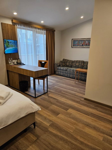 Hotel Avenue 30, Yerevan, Armenia