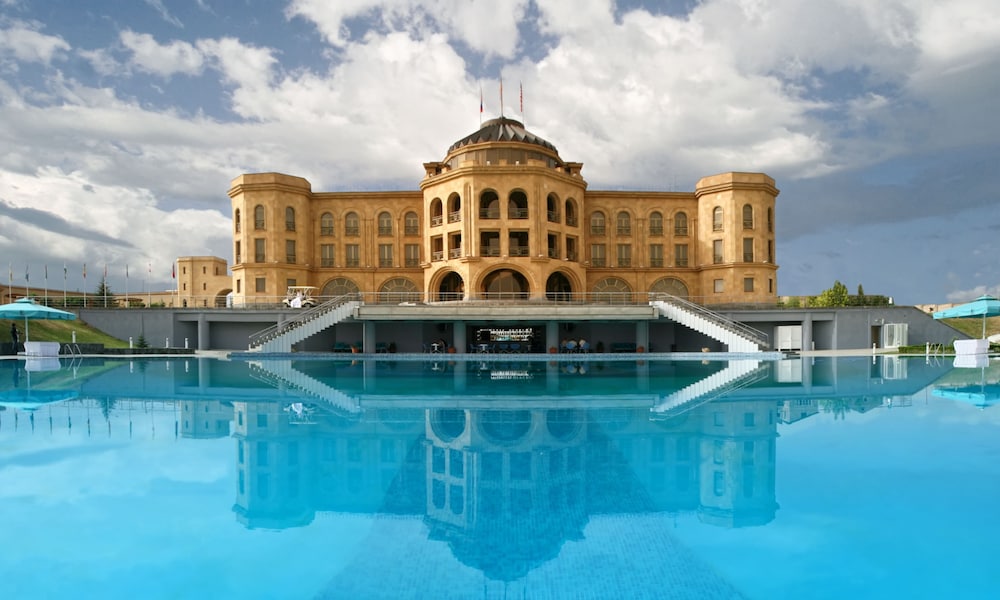Latar Hotel Complex, Armenien