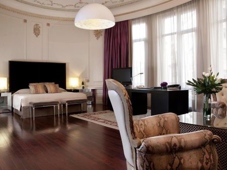 Savoy Hotel, Balvanera, Argentina