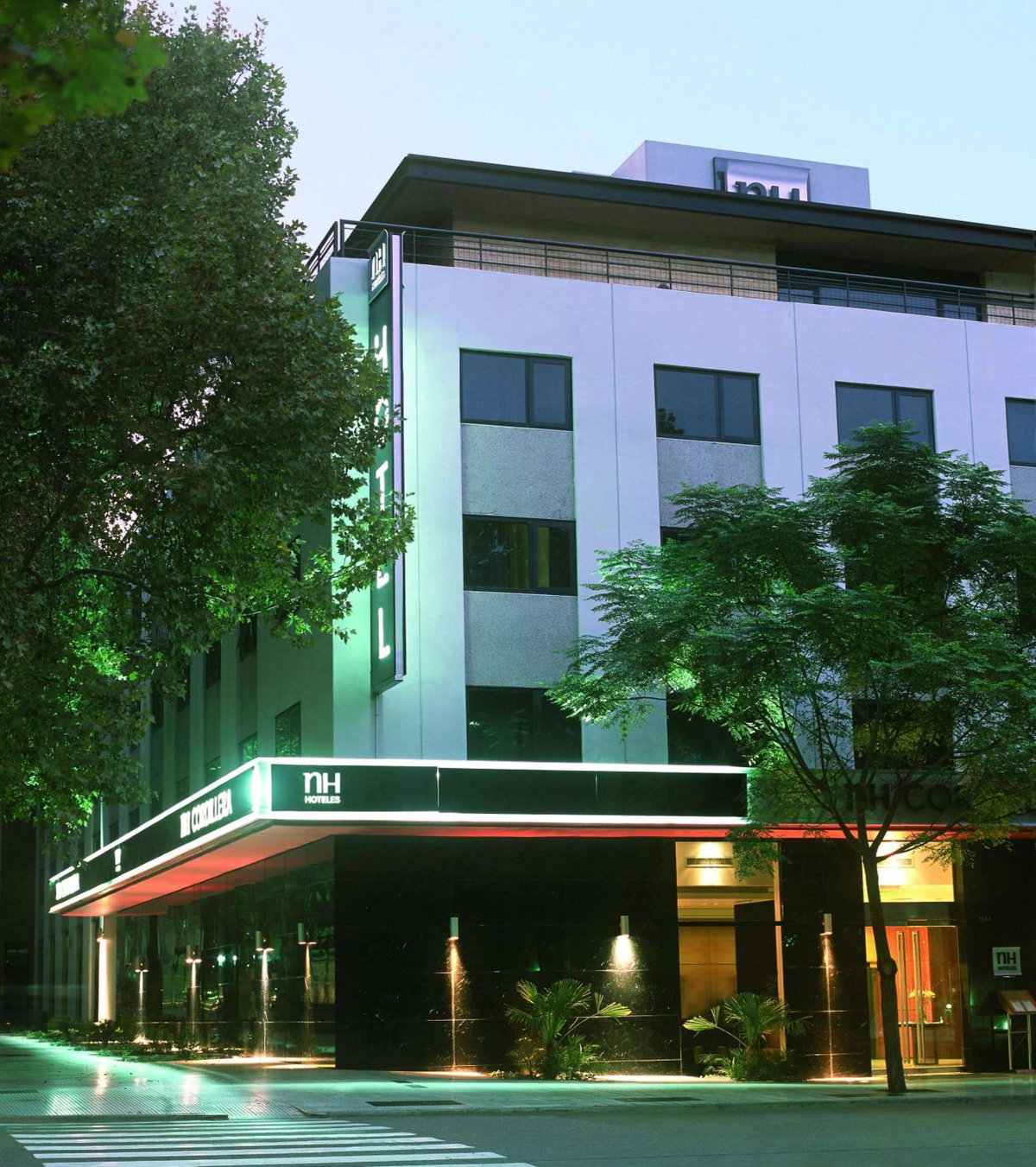 Hotel · NH Mendoza Cordillera, Mendoza