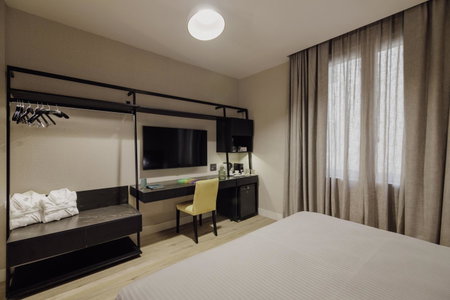 Grand Brizo Bel Air, Retiro, Argentina