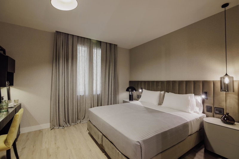 Grand Brizo Bel Air, Retiro, Argentina