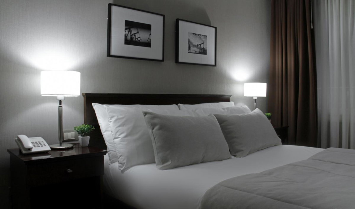 Hotel · Hotel 8 de Octubre, Retiro