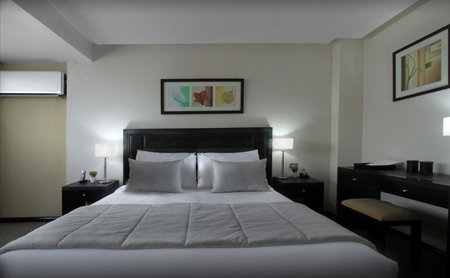 Hotel 8 de Octubre, Retiro, Argentina