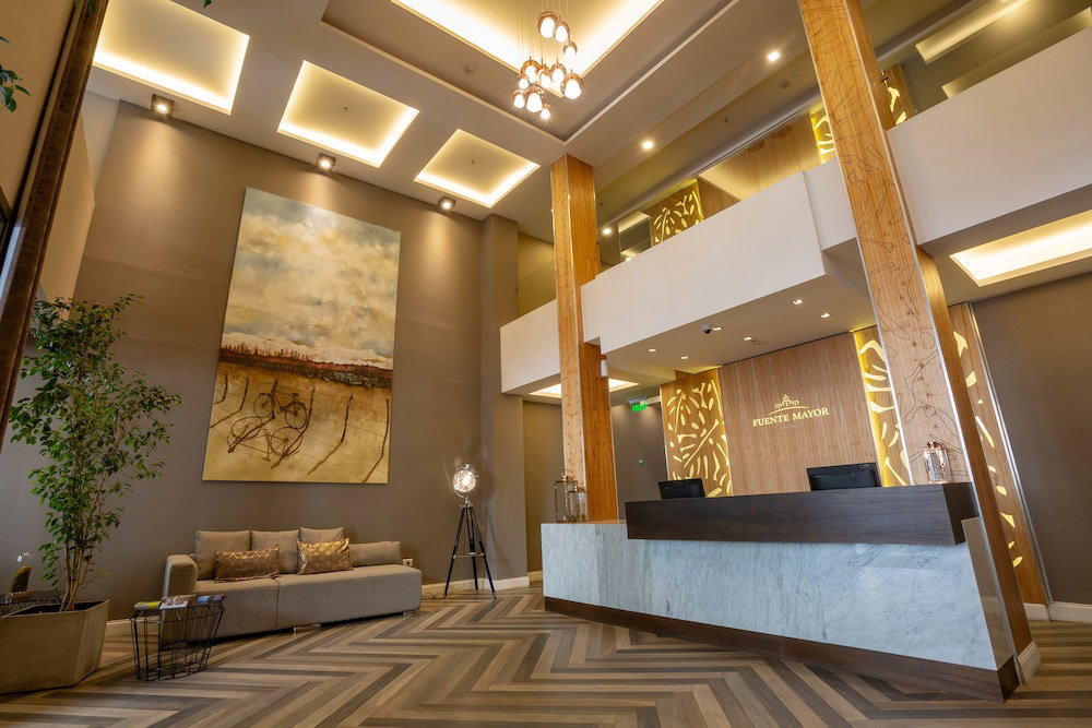 Hotel · Fuente Mayor Hotel Ciudad de Mendoza, Mendoza