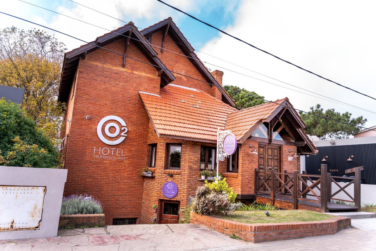 O2 Hotel Valeria del Mar, Argentine