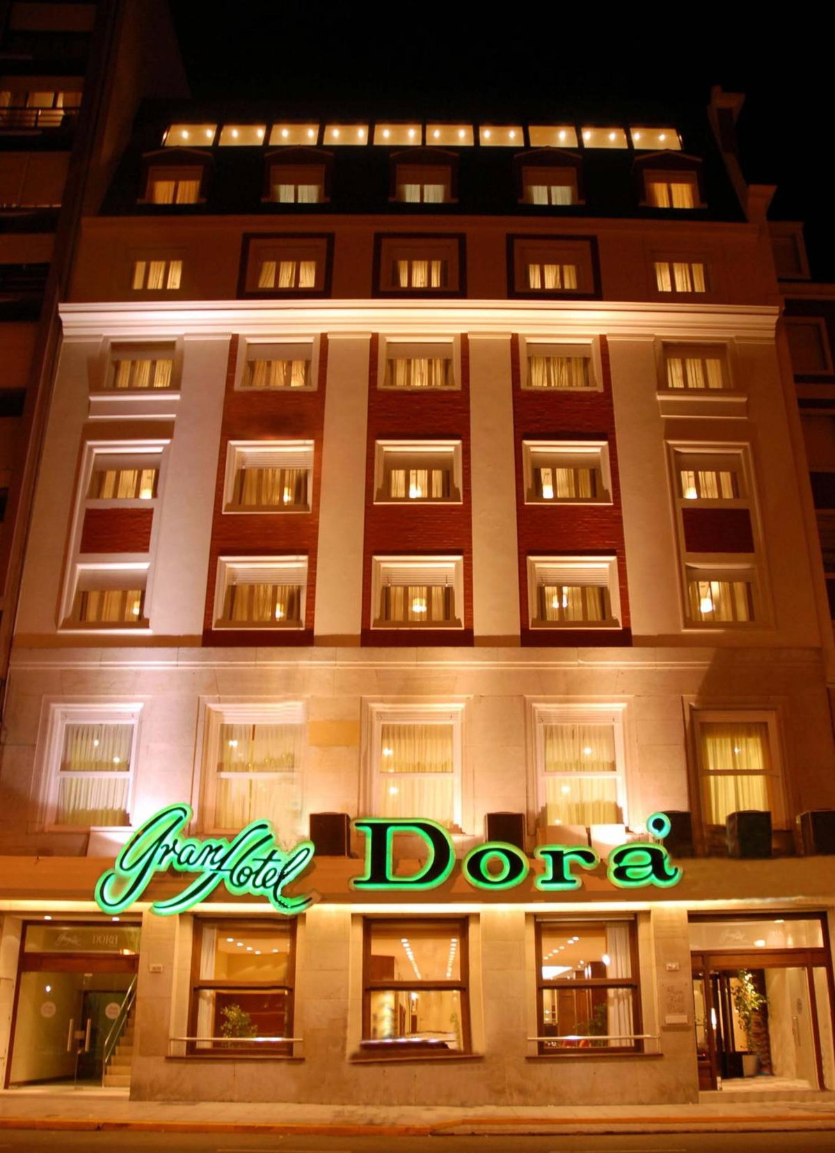 Hotel · Hotel Dorá, Mar Del Plata