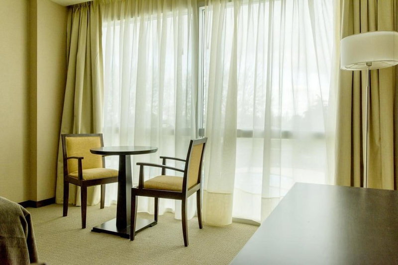 Howard Johnson by Wyndham Neuquen, Plottier, Argentine