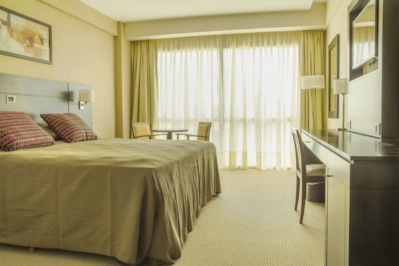 Howard Johnson by Wyndham Neuquen, Plottier, Argentine