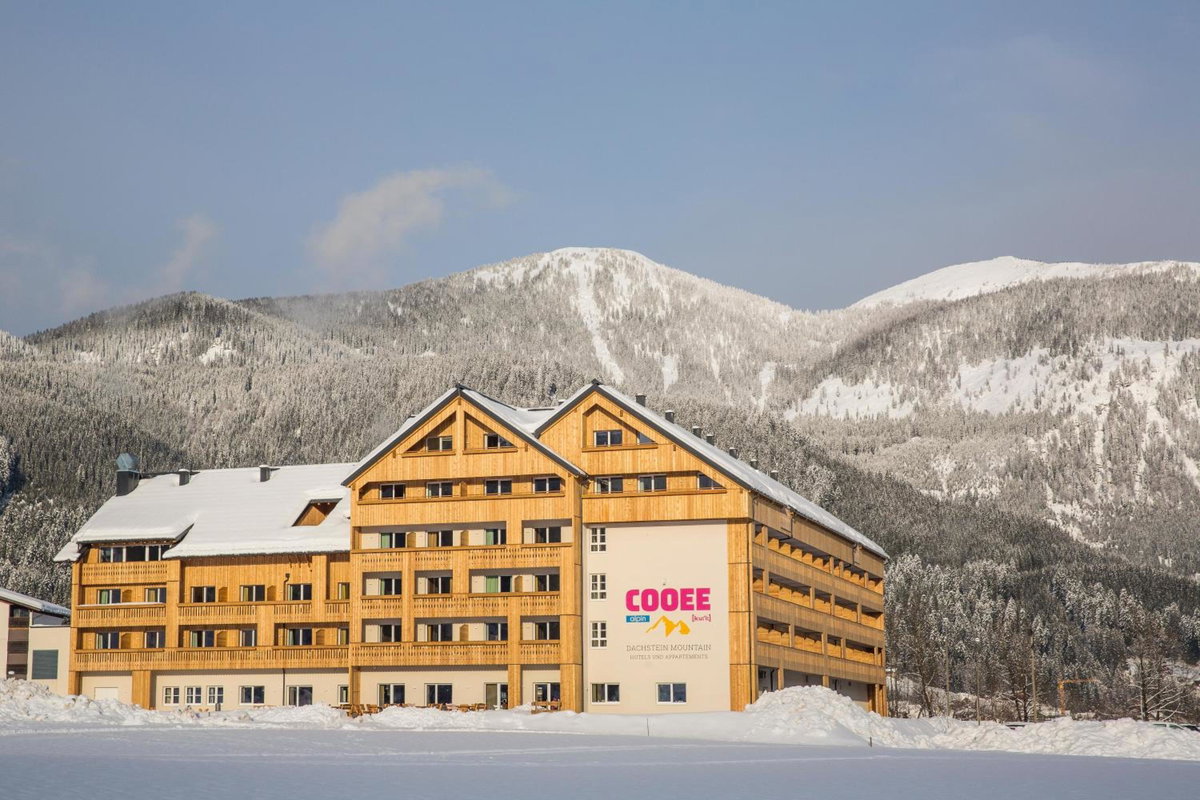 Hotel · COOEE alpin Hotel Dachstein, Gosau