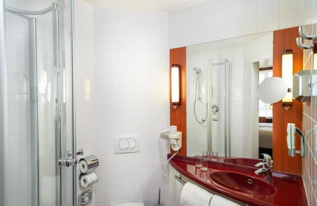 Leonardo Hotel Salzburg Airport, Salzburg, Austria