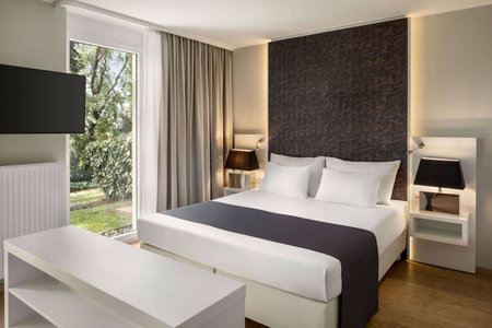 Amedia Luxury Suites Graz, Trademark Collection by Wyndham, Jakomini, Austria