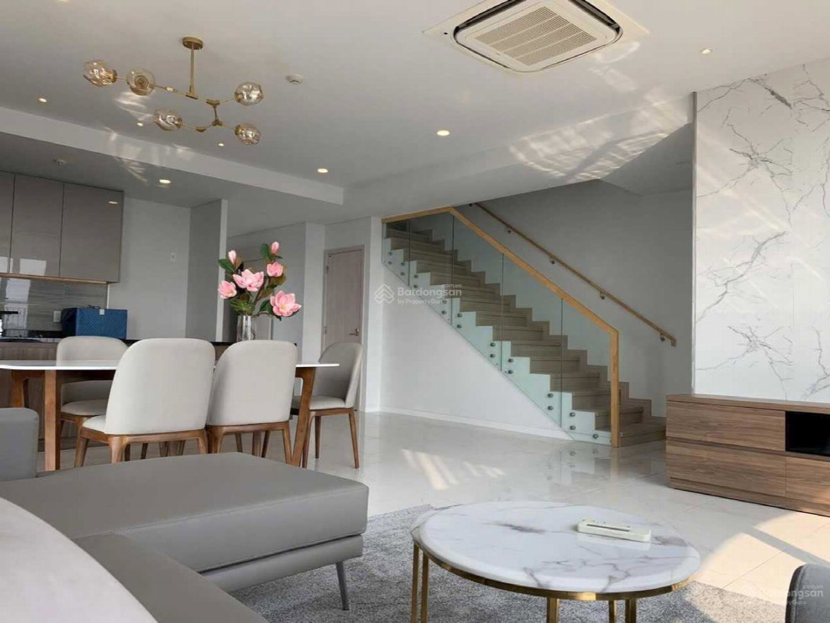 Apartment for rent in Nha Be, Vietnam · Waterina Suites · 3 rooms, 3 baths
