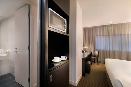 Causeway 353 Hotel, Melbourne, Australia