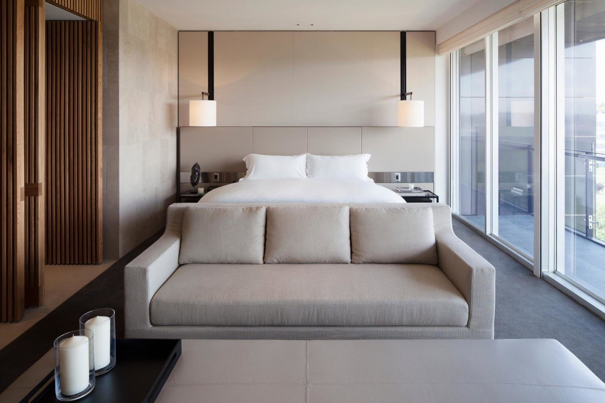 Hotel · Hotel Realm, Canberra
