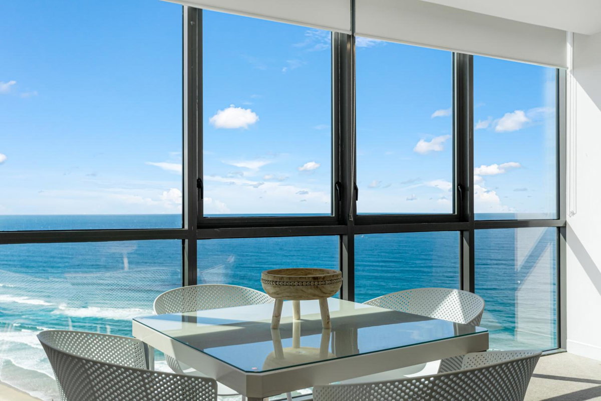Hotel · Rhapsody Resort - Official, Gold Coast
