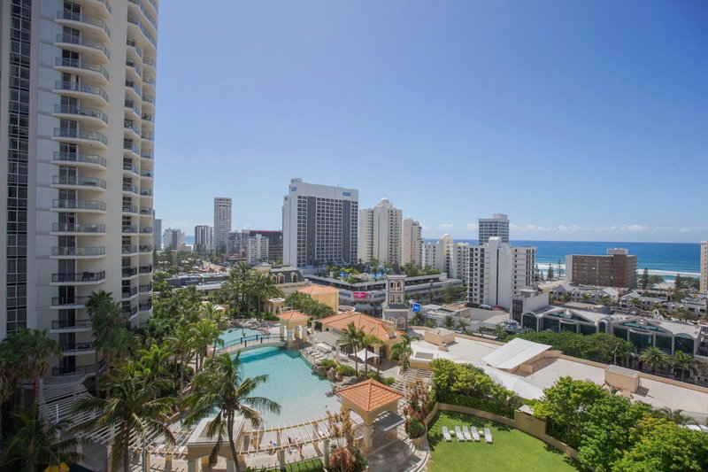 Mantra Towers of Chevron, Gold Coast, Australia