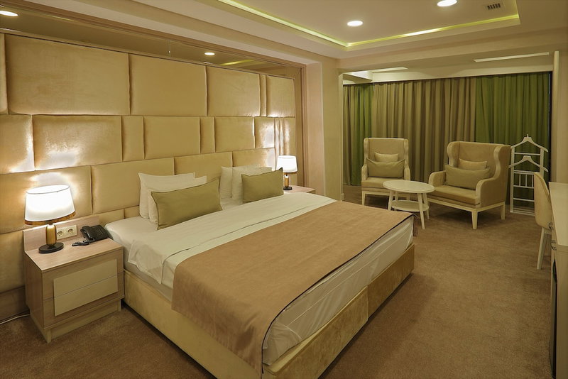 Ganjali Plaza Hotel, Baku, Azerbaiyán