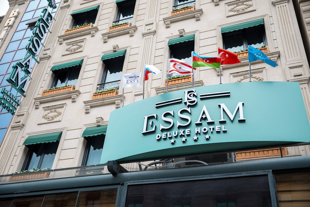 Hotel · Essam Deluxe Hotel, Baku