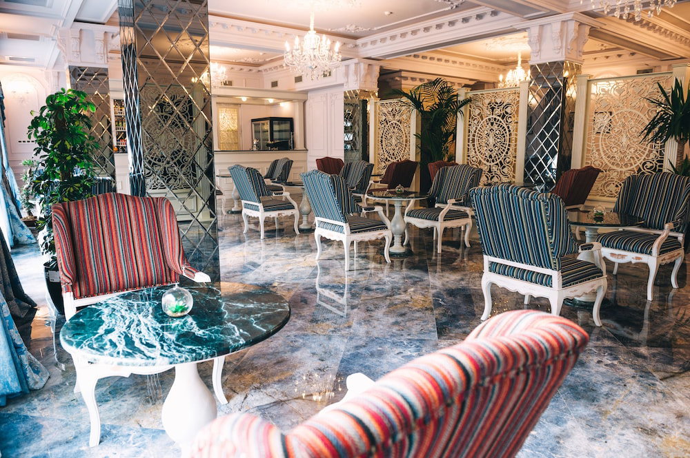 Emerald Suite Hotel, Azerbaijan