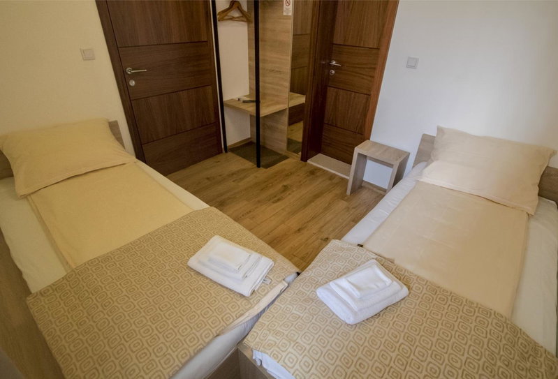 Hotel Logavina 8 Garage Parking, Sarajevo, Босния и Герцеговина
