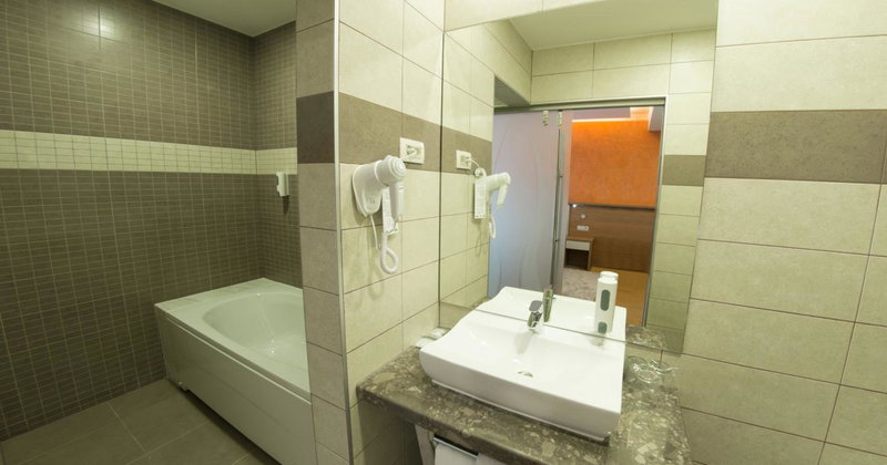 Hotel Mostar, Mostar, Bosnien und Herzegowina