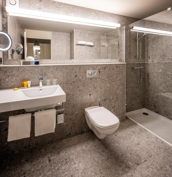 Holiday Inn Hotel Brussels Airport by IHG, Zaventem, Бельгия
