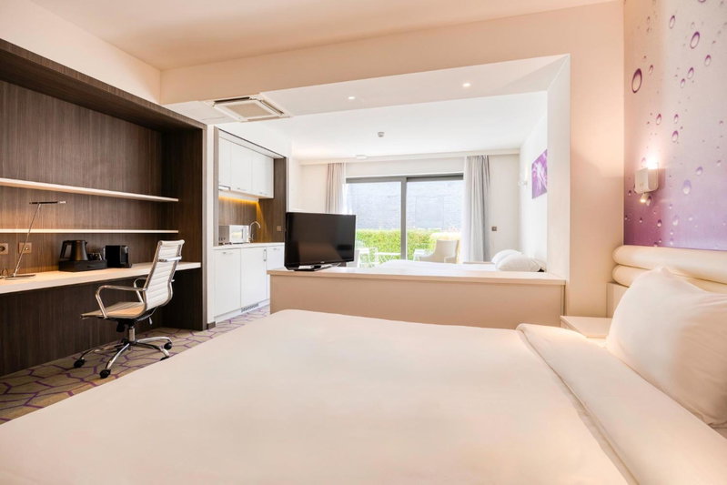 B&B HOTEL Mons Centre, Mons, Belgium
