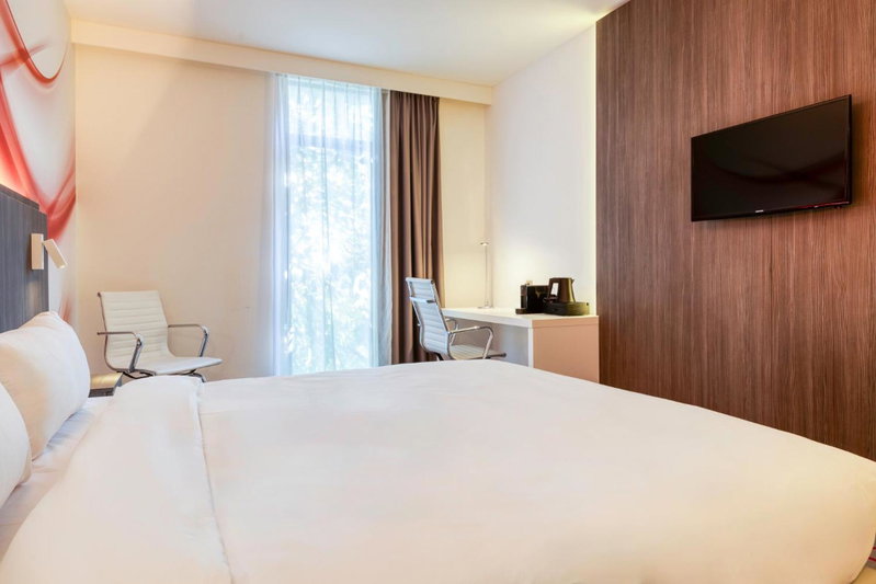 B&B HOTEL Mons Centre, Mons, Belgium