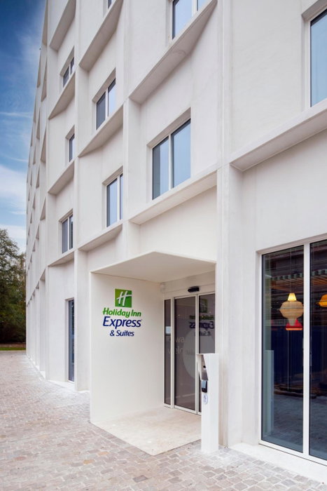 Holiday Inn Express & Suites Ghent by IHG, Merelbeke, Belgium