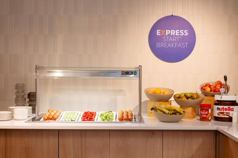 Holiday Inn Express & Suites Ghent by IHG, Merelbeke, Belgium