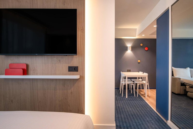 Holiday Inn Express & Suites Ghent by IHG, Merelbeke, Belgium