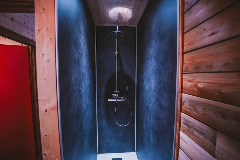 Utopia Hotel, Mons, Bélgica
