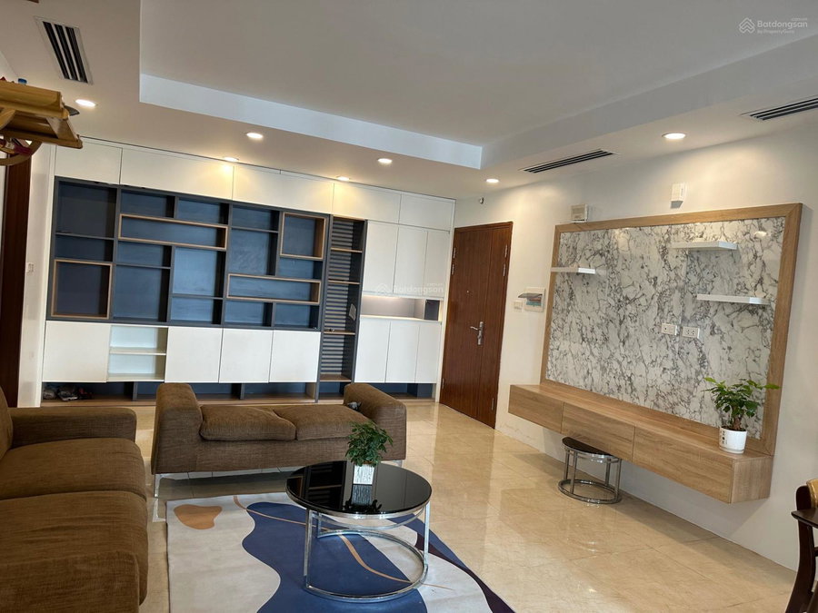 Apartment for sale in Hanoi, Vietnam · Yen Hoa Project · 2 rooms, 2 baths