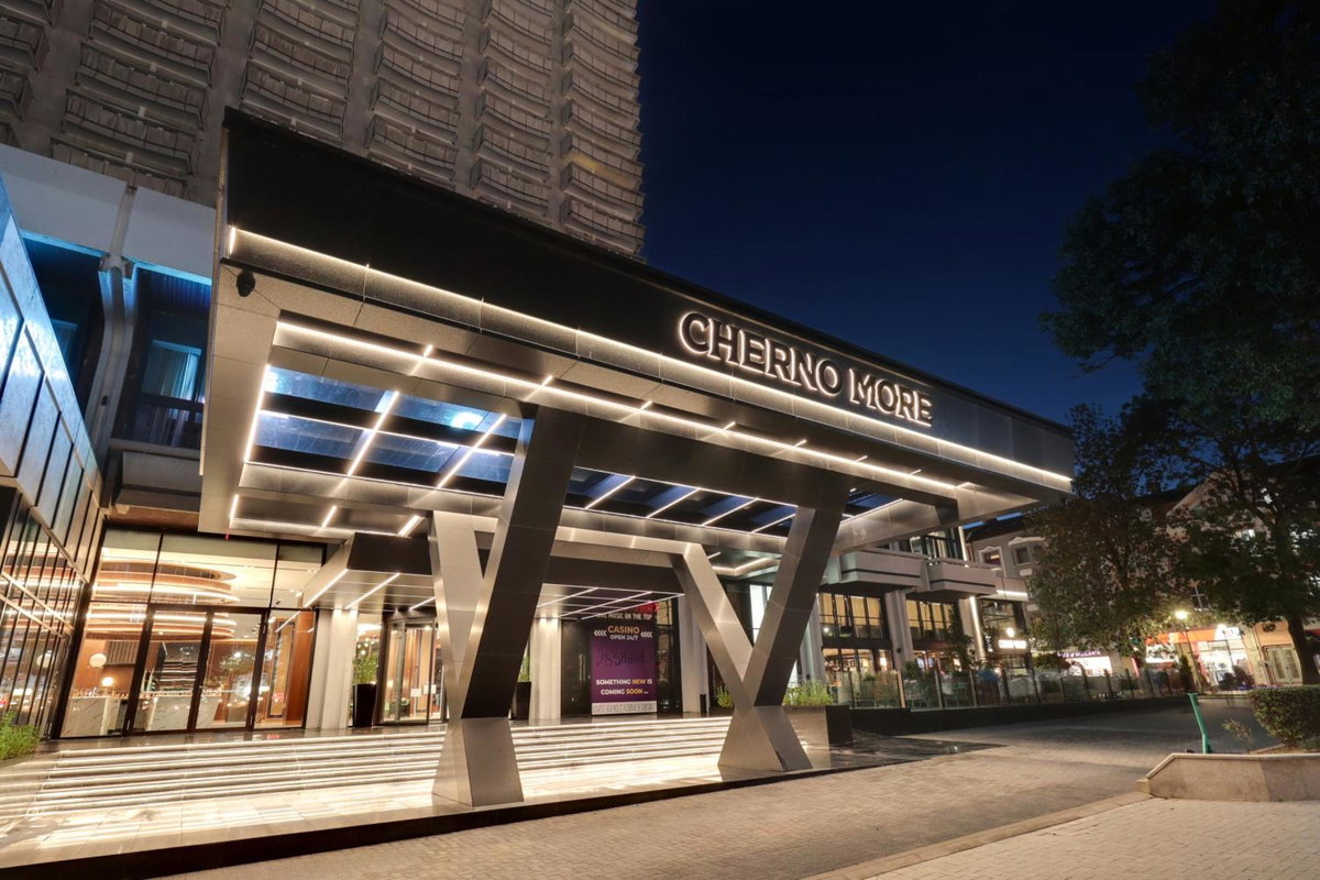 Отель · Hotel Cherno More, Varna