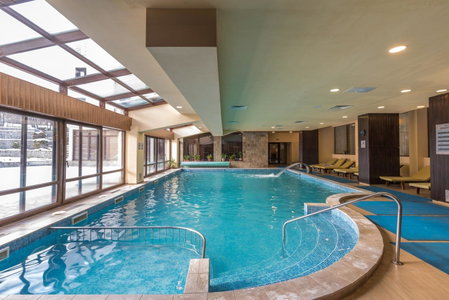 St George Ski & Holiday - Half Board & All Inclusive, Bansko, Болгария